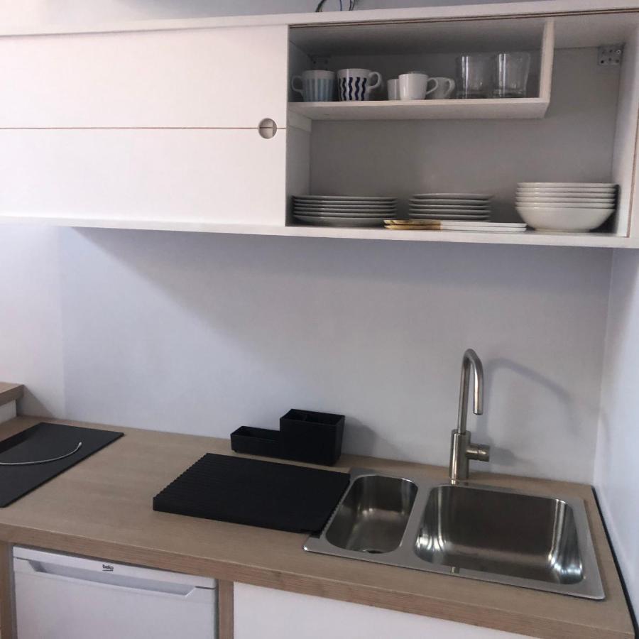 Vicool Apartments - Centro Storico Napoli Luaran gambar